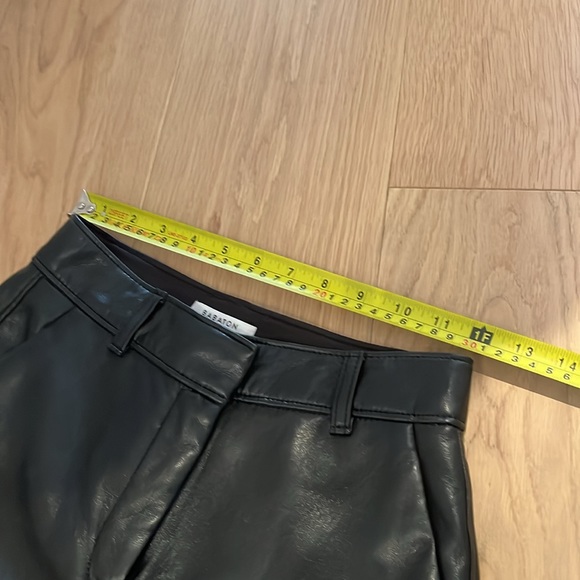 Aritzia Babaton Mid Rise leather pants. Black. Size 0 - Picture 8 of 8